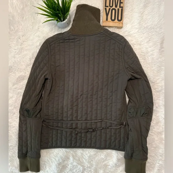 🎉HP🎉 PRADA Olive Green Quilted Double Zip Nylon Jacket - Picture 6 of 16